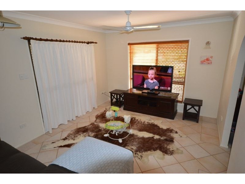 6 Mcrae Pl, Frenchville QLD 4701