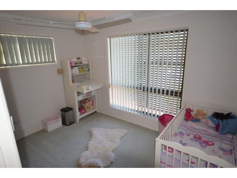 6 Mcrae Pl, Frenchville QLD 4701