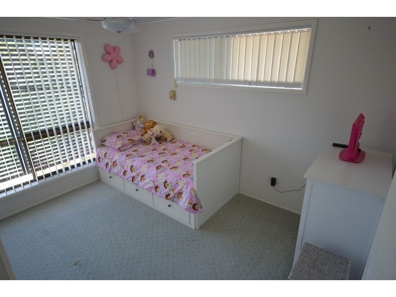 6 Mcrae Pl, Frenchville QLD 4701