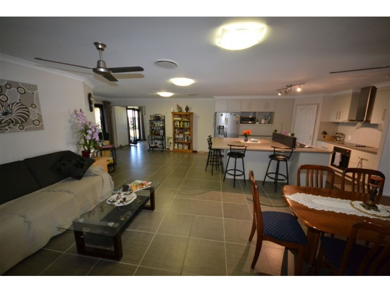 5 Flyn Close, Gracemere QLD 4702