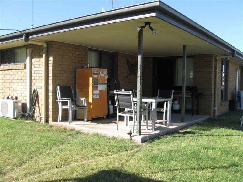 16 Riley Drive, Gracemere QLD 4702