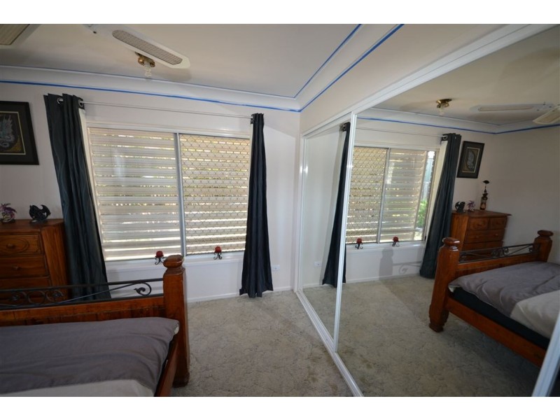 6 Deakin Close, Gracemere QLD 4702