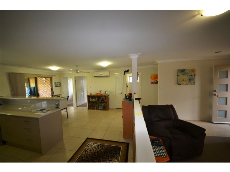 8 Conway Court, Gracemere QLD 4702