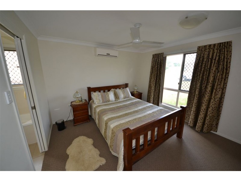 8 Conway Court, Gracemere QLD 4702