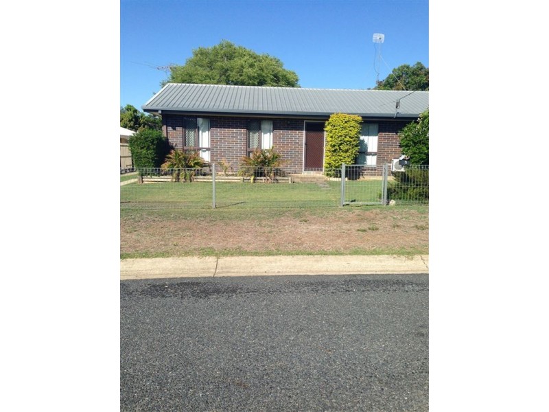 8 Mallet Close, Gracemere QLD 4702