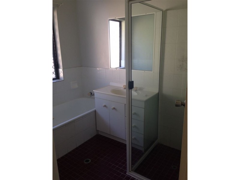 8 Mallet Close, Gracemere QLD 4702