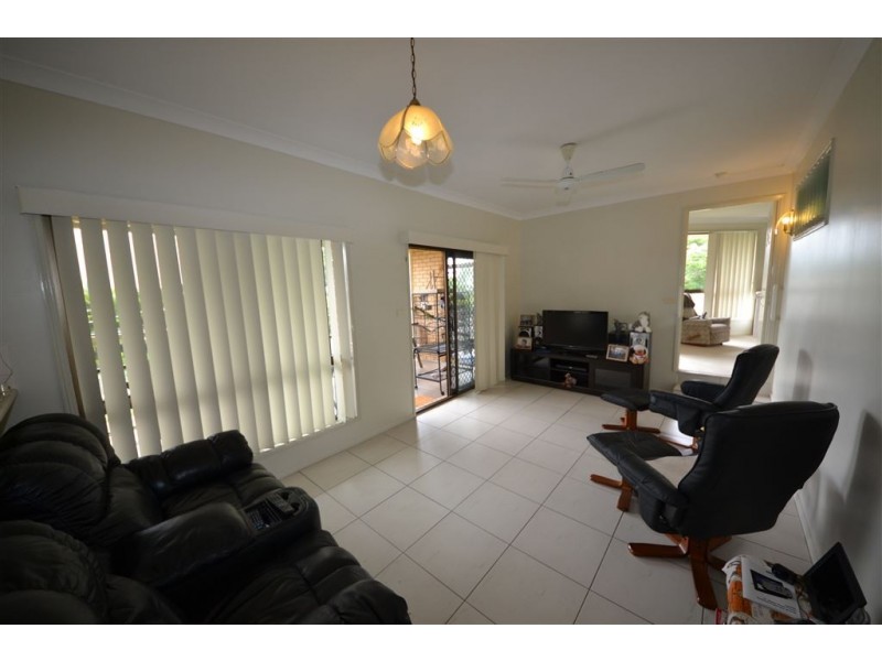 12 Sunrise Crescent, Gracemere QLD 4702