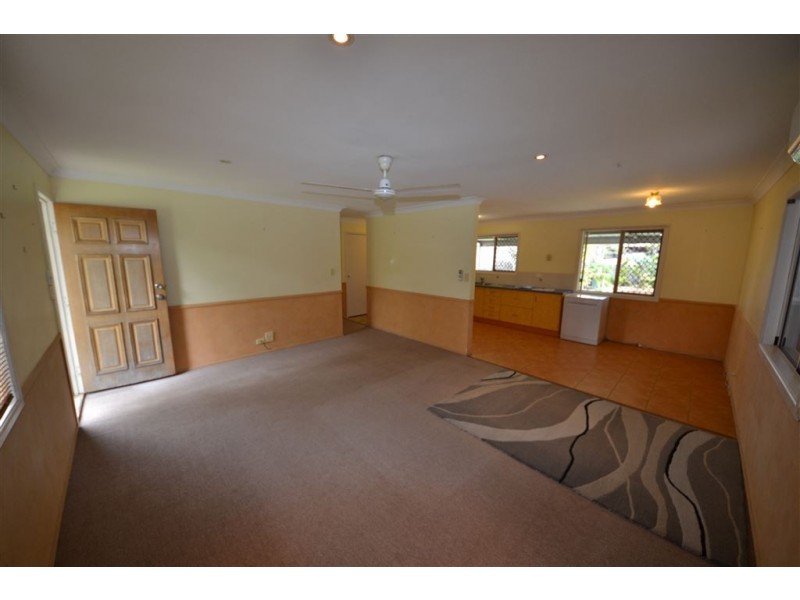 8 Jillian Court, Gracemere QLD 4702