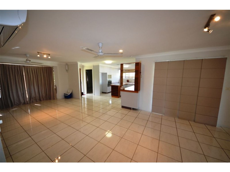 41 Cowan Street, Gracemere QLD 4702