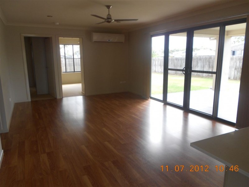 12 Maree Crescent, Gracemere QLD 4702