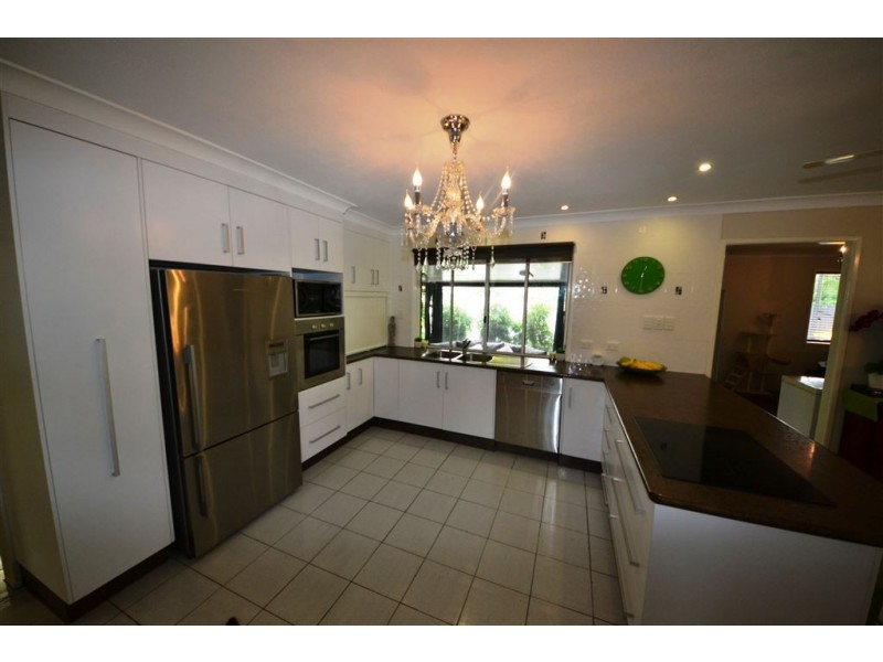 11 Zimitat Street, Gracemere QLD 4702