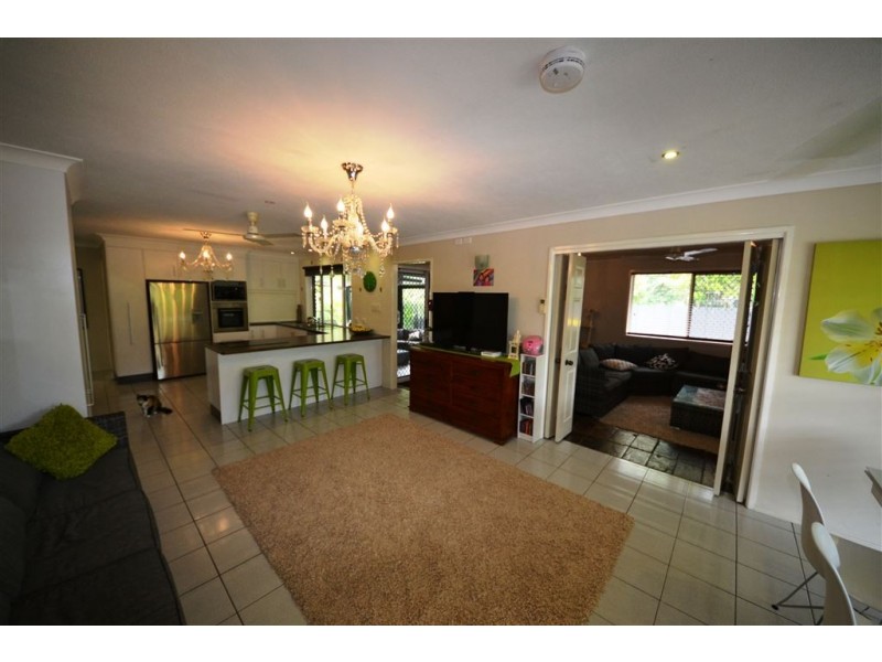 11 Zimitat Street, Gracemere QLD 4702