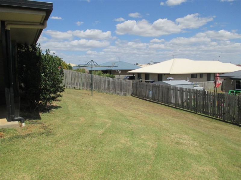 30 Lillypilly Avenue, Gracemere QLD 4702