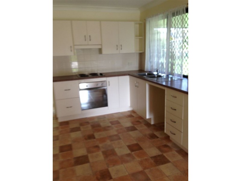 74 Johnson Road, Gracemere QLD 4702