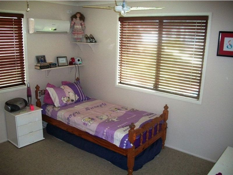 9 Stover Street, Gracemere QLD 4702