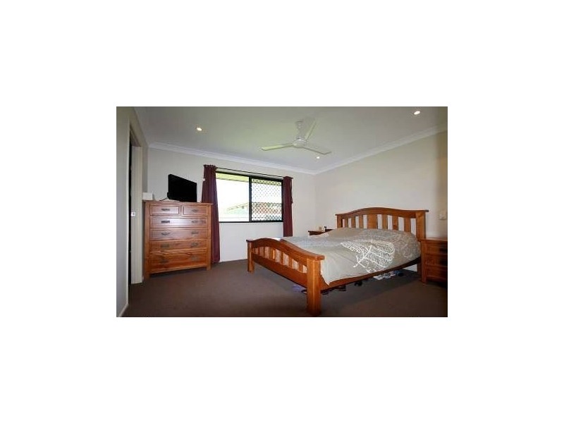 13 Joseph Street, Gracemere QLD 4702