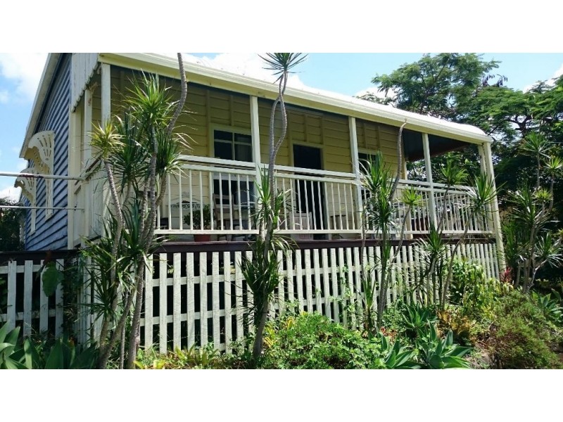 108 East Street, Mount Morgan QLD 4714