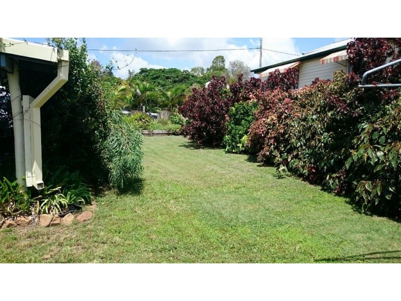 108 East Street, Mount Morgan QLD 4714