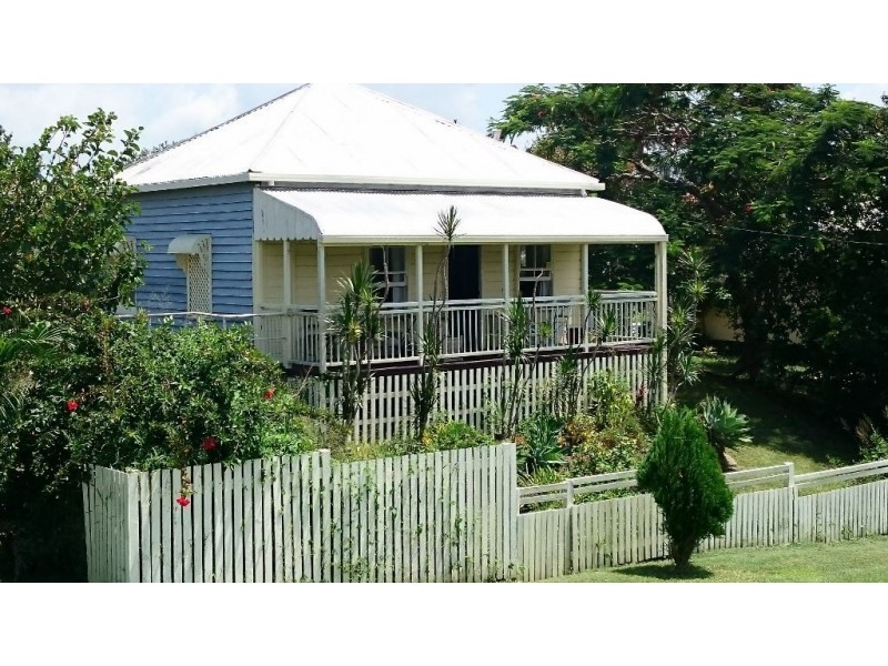 108 East Street, Mount Morgan QLD 4714