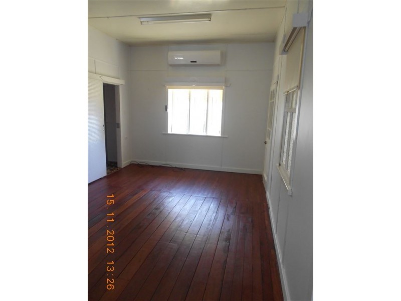78 Dee Street, Mount Morgan QLD 4714