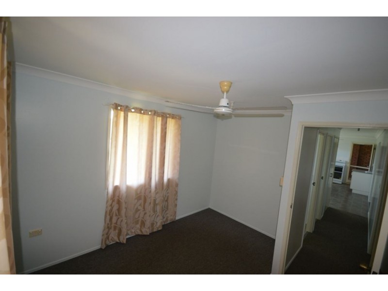 7 Schirmer Close, Gracemere QLD 4702