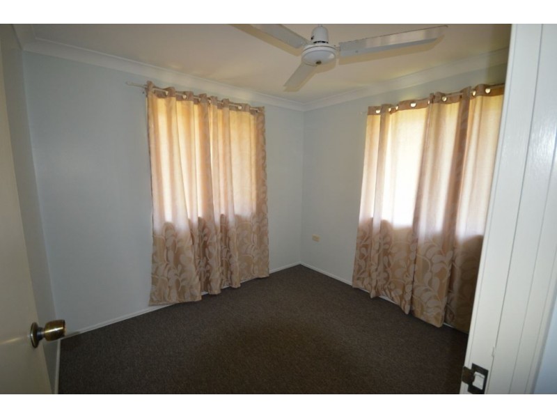 7 Schirmer Close, Gracemere QLD 4702