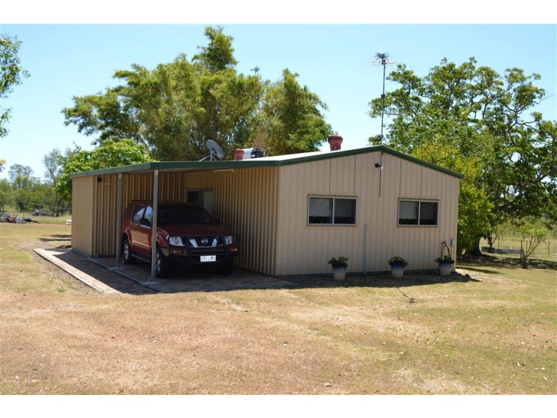 52555 Burnett Highway, Bouldercombe QLD 4702