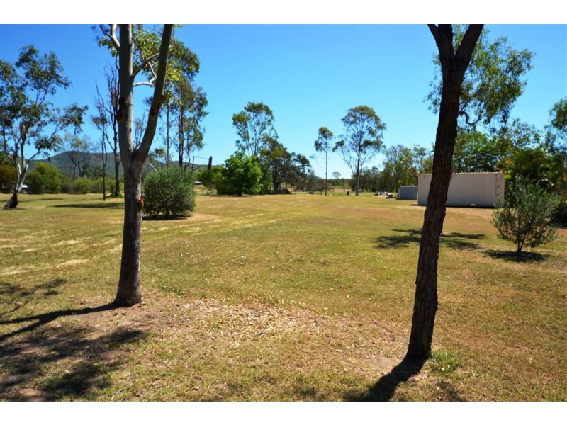 52555 Burnett Highway, Bouldercombe QLD 4702