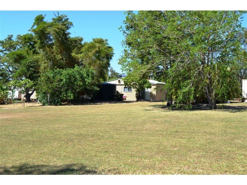 52555 Burnett Highway, Bouldercombe QLD 4702