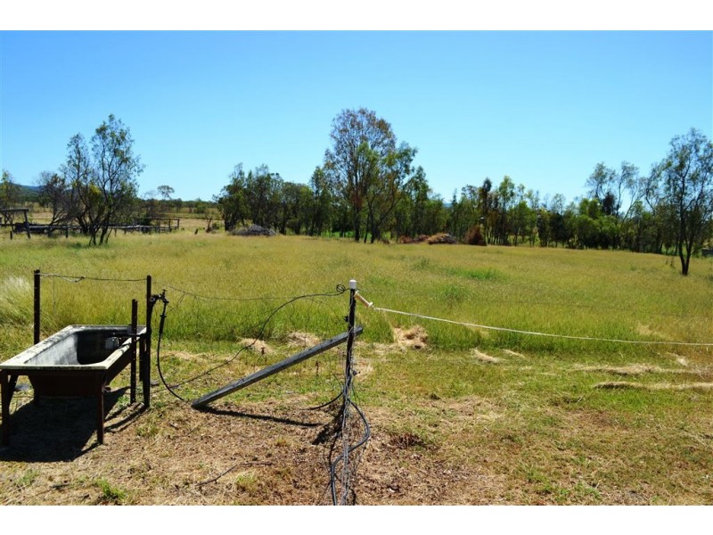 52555 Burnett Highway, Bouldercombe QLD 4702
