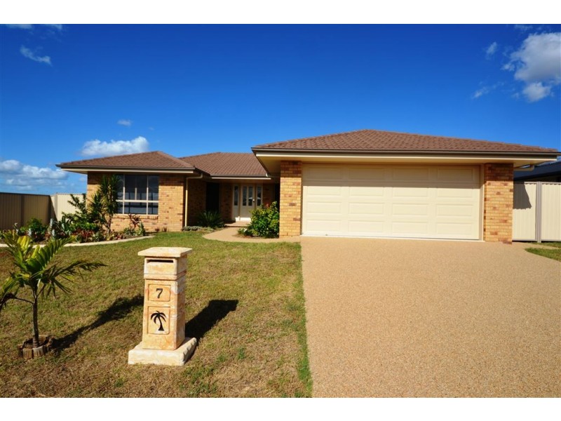 7 Premier Court, Gracemere QLD 4702