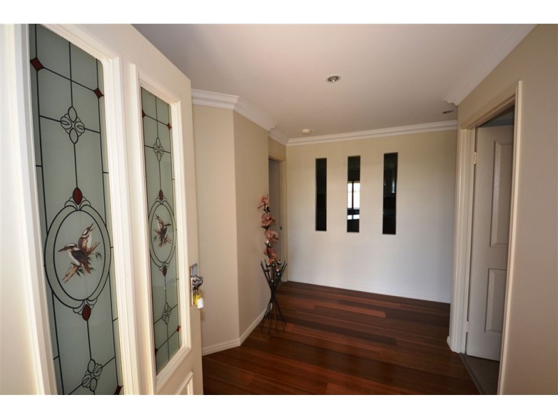 7 Premier Court, Gracemere QLD 4702