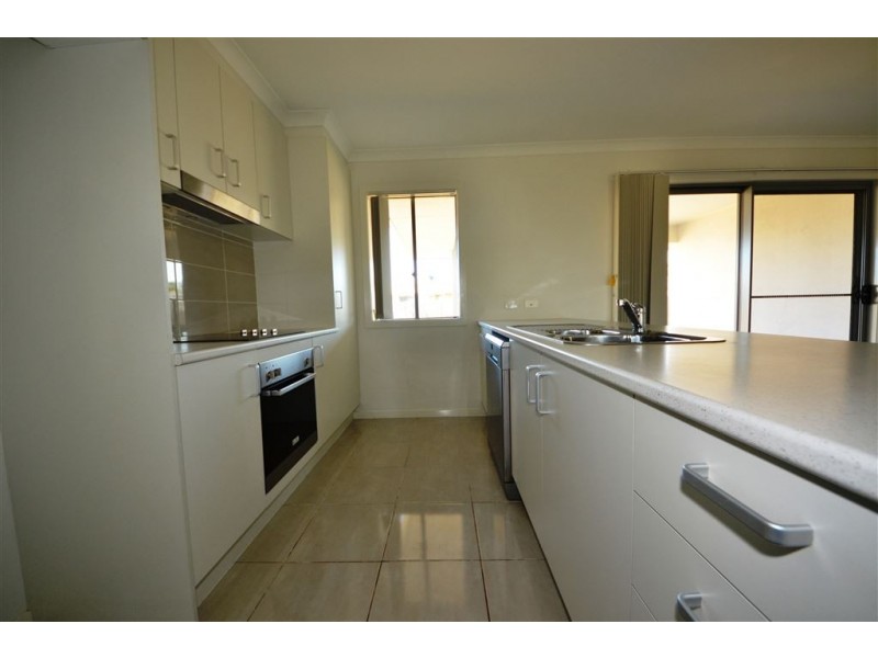 9 Horwell Street, Gracemere QLD 4702
