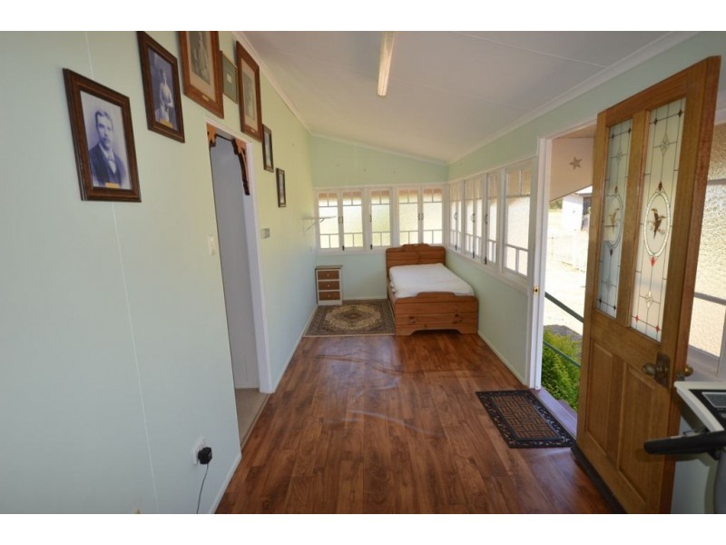 124 Lee Farm Road, Stanwell QLD 4702