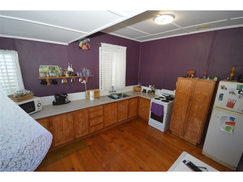 63 Jones Street, Wandal QLD 4700