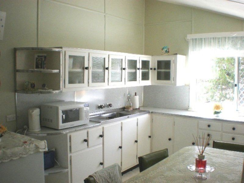 78 Dee Street, Mount Morgan QLD 4714