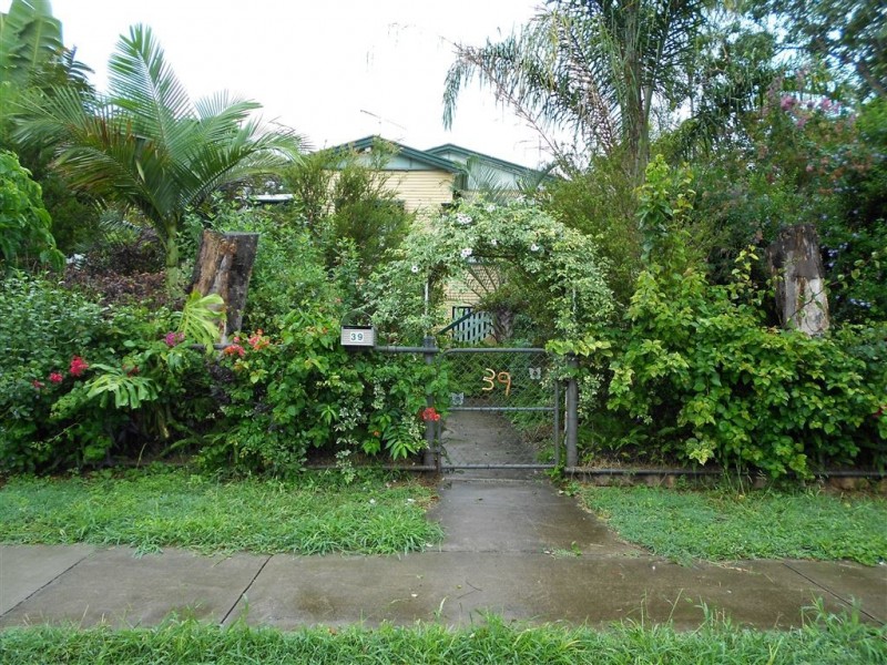 39 James Street, Mount Morgan QLD 4714