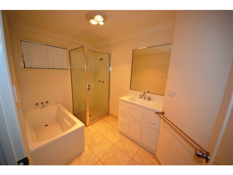 10 Audrey Drive, Gracemere QLD 4702