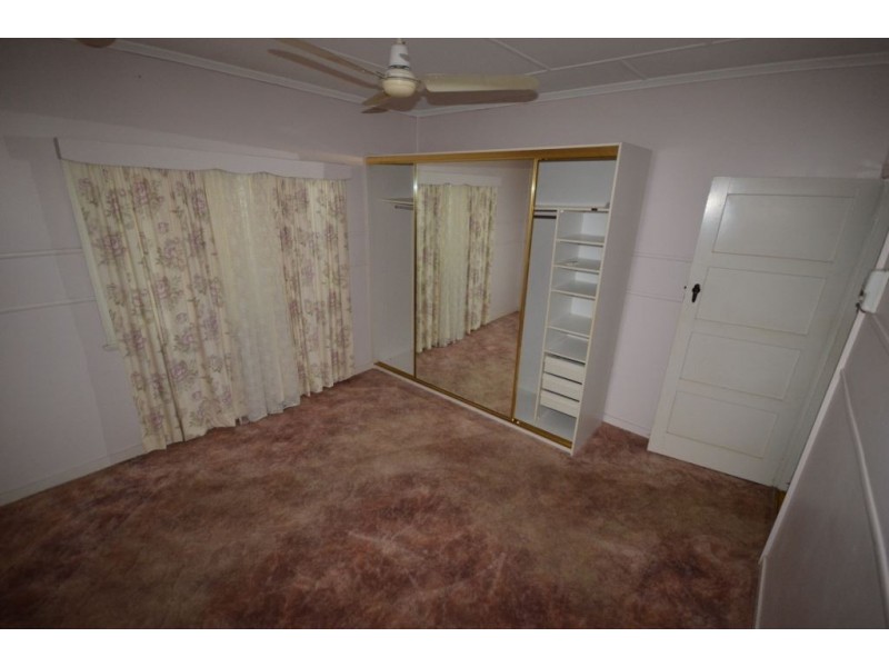 64 Elphinstone Street, Berserker QLD 4701