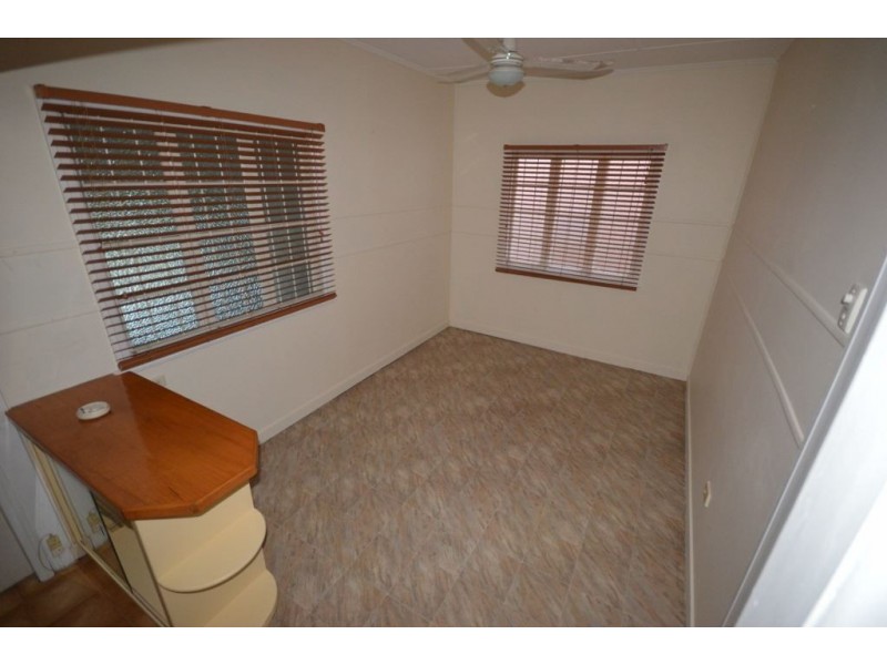 64 Elphinstone Street, Berserker QLD 4701