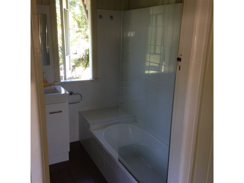 74 Lucas Street, Berserker QLD 4701