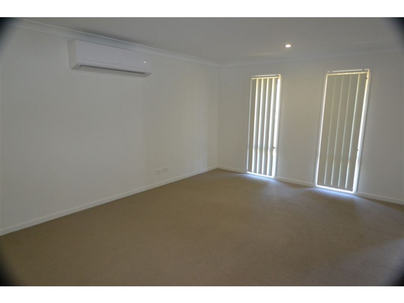 16 Leichhardt Drive, Gracemere QLD 4702
