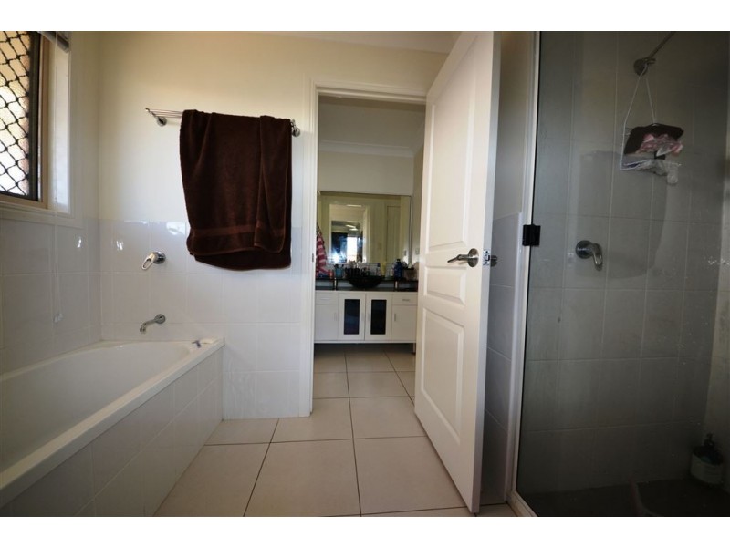 19 Conway Court, Gracemere QLD 4702
