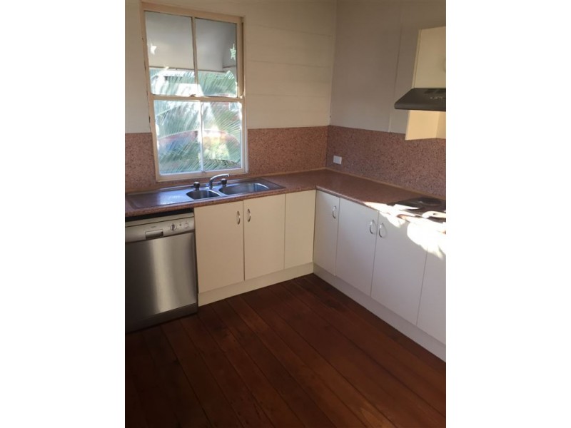 298 Murray Street, Allenstown QLD 4700