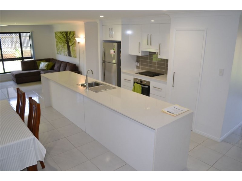 7 Mitchell Court, Gracemere QLD 4702