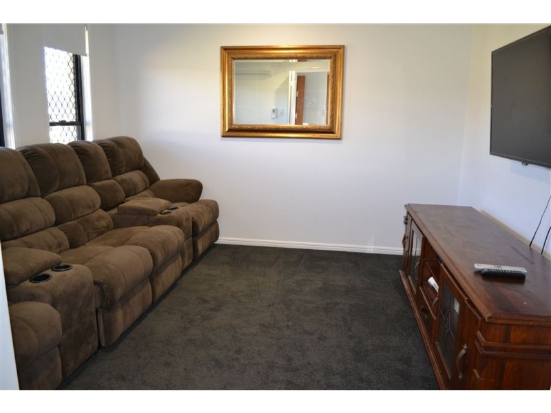 7 Mitchell Court, Gracemere QLD 4702