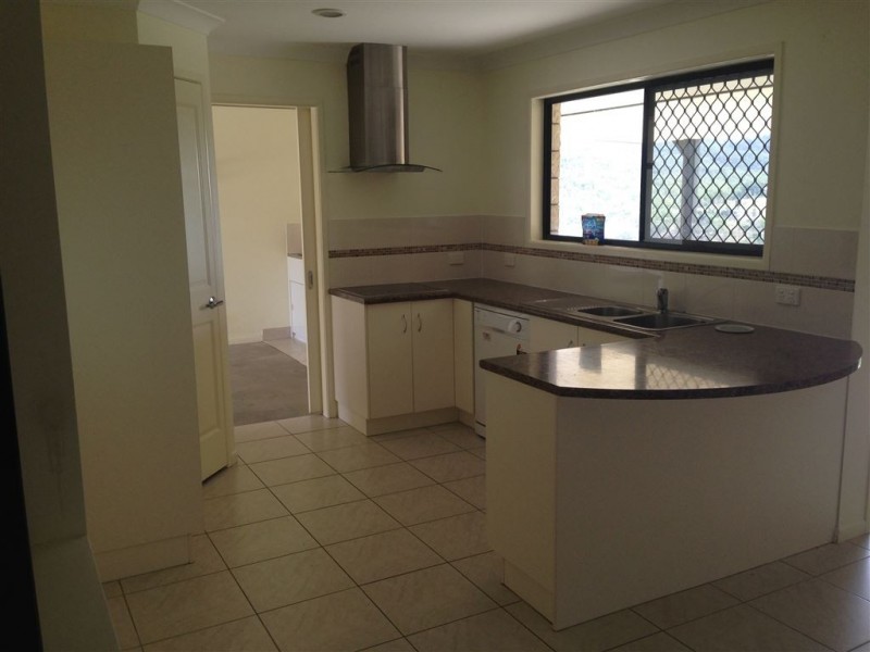 13 Cole Avenue, Mount Morgan QLD 4714