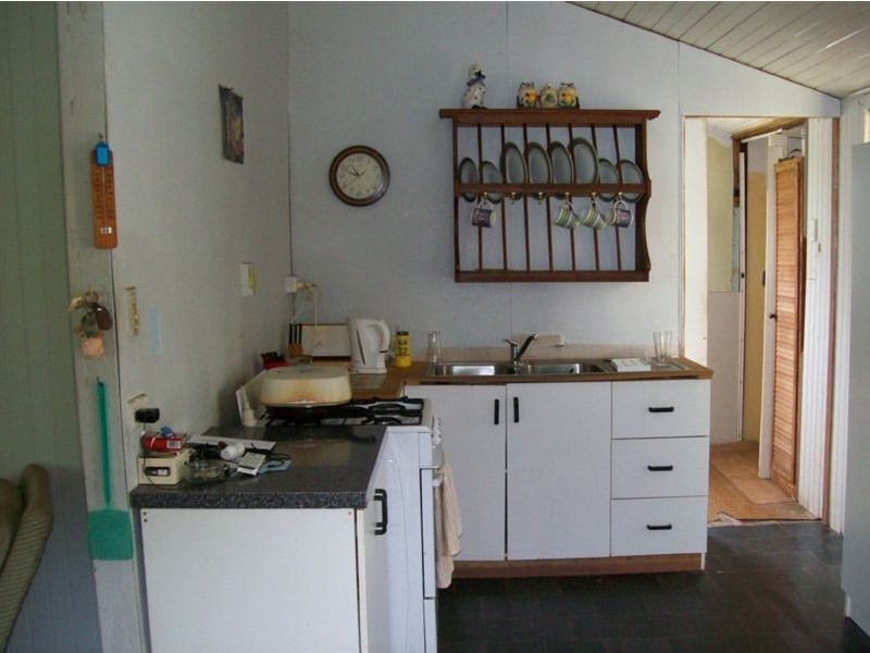 23 West Street, Mount Morgan QLD 4714