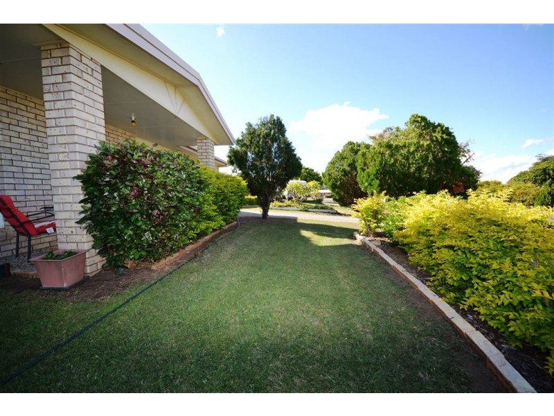 25 Hutchings Street, Gracemere QLD 4702