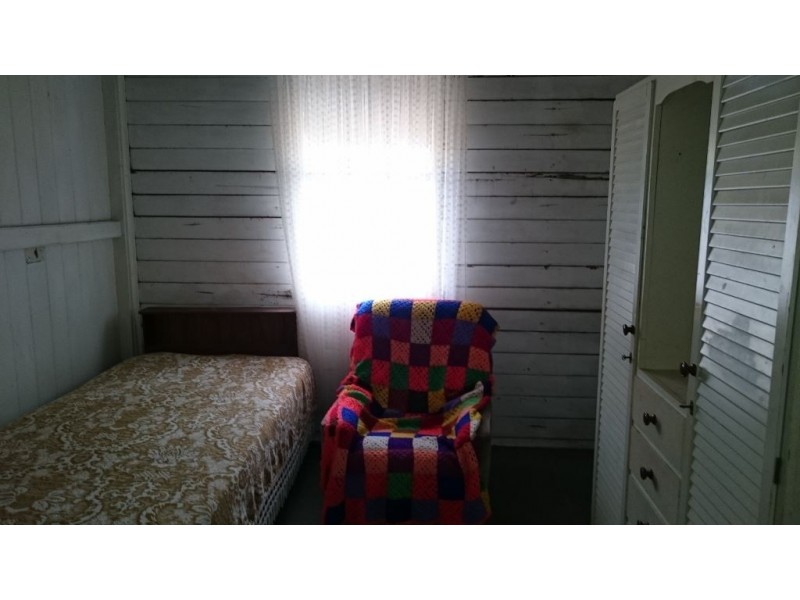 4 Cribb Street, Mount Morgan QLD 4714